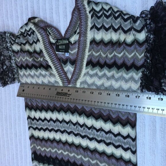 Jean Paul Gaultier Womens Small Short Sleeve Ruffle Lace Knit Top Chevron Gray - Picture 5 of 10